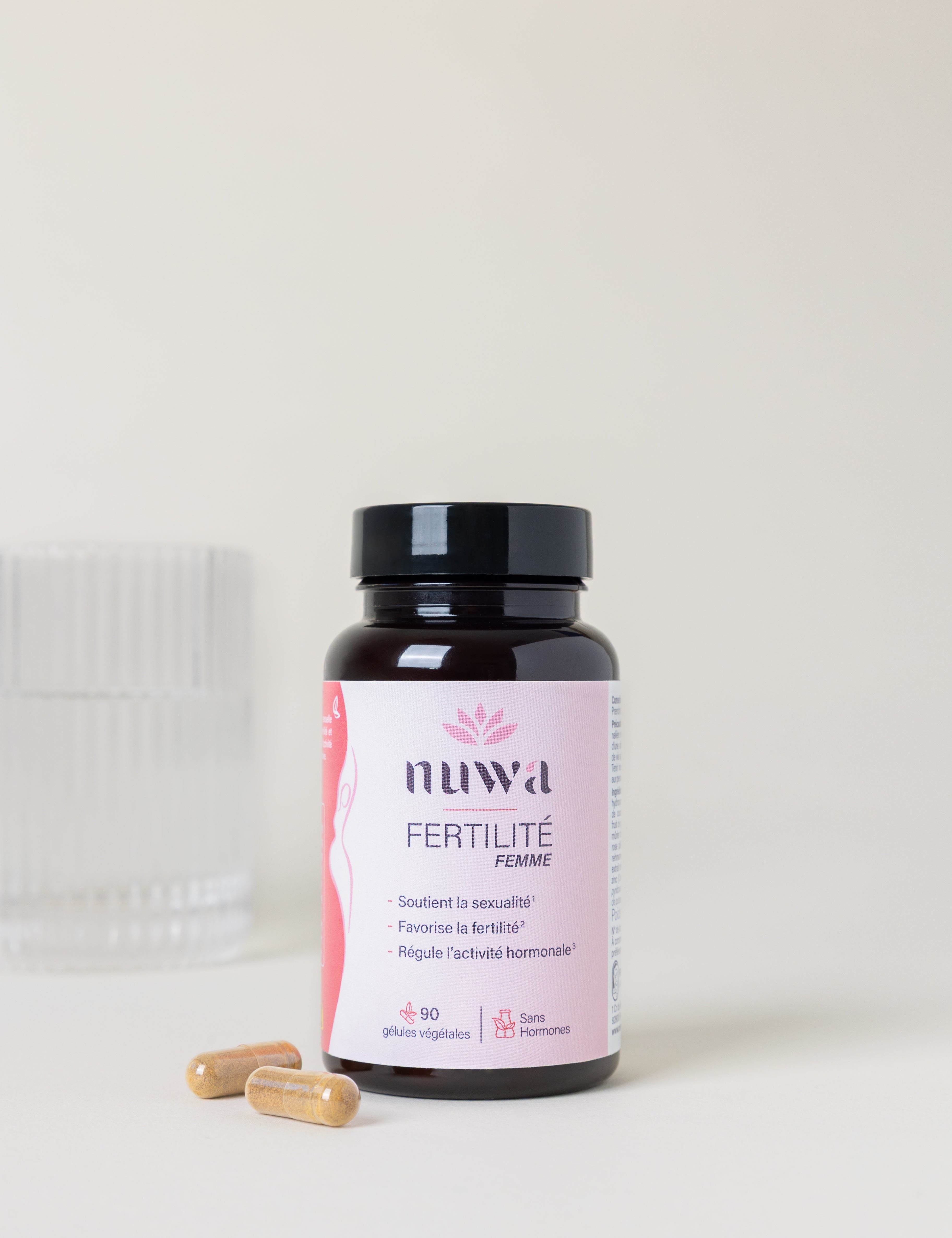 nuwa-fertilite-F-verre.jpg